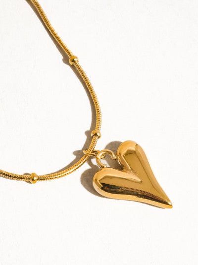 Golden Devotion Heart Pendant Necklace – Tarnish Resistant Snake Chain
